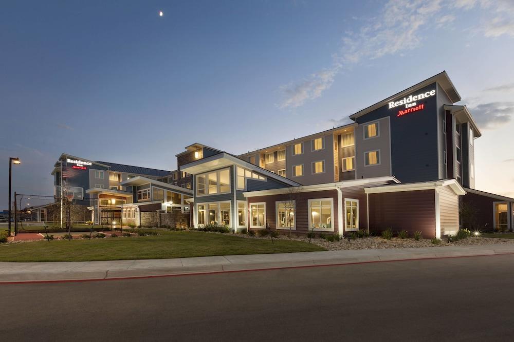 Springhill Suites By Marriott San Angelo Exterior photo